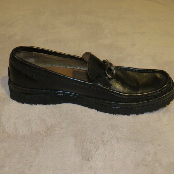 Salvatore Ferragamo Black Leather Vibram Gancini Horsebit Loafers 9D main image 6
